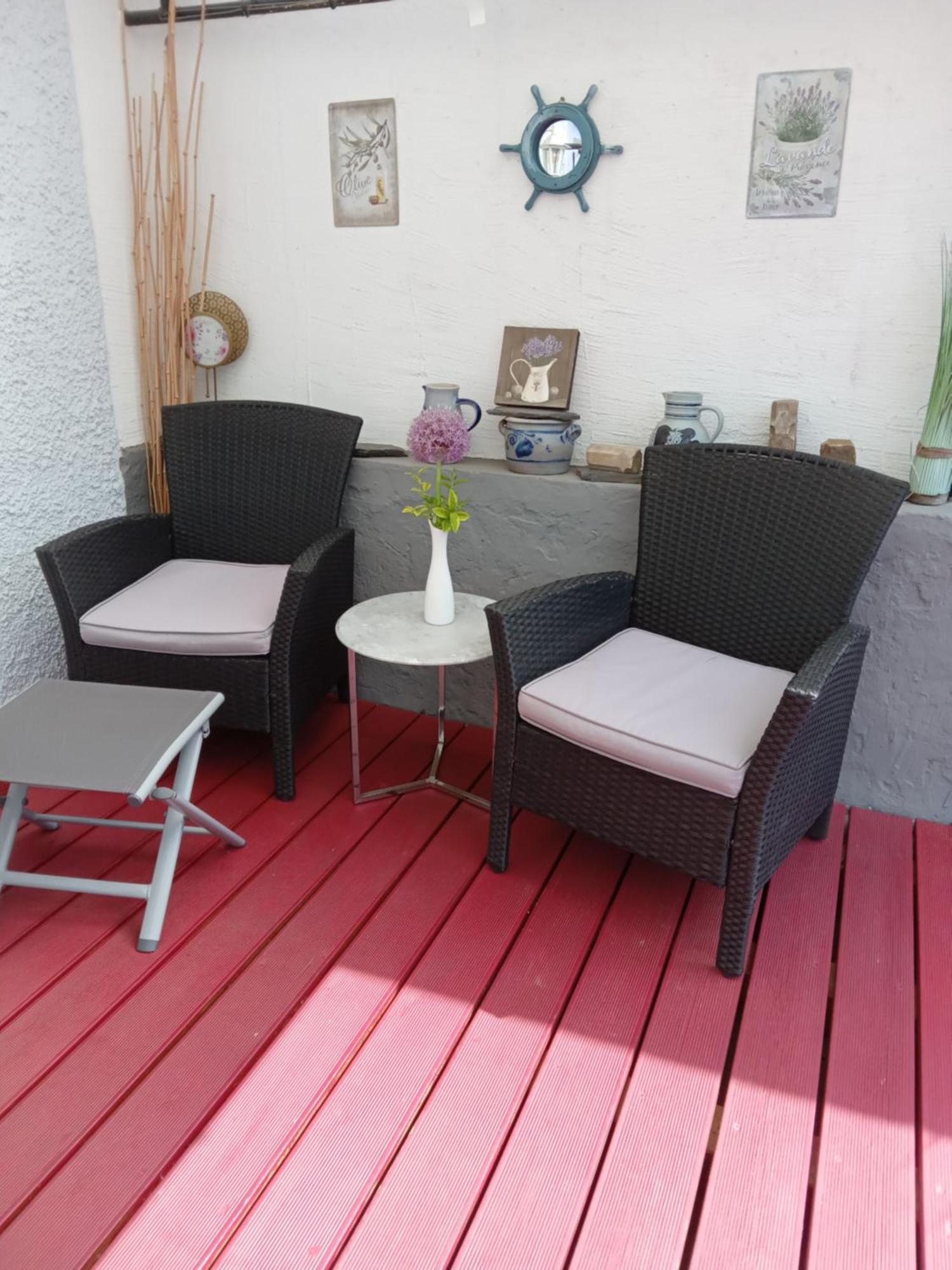 Ferienwohnung Ehlen Im Alten Winzerhaus زلتنغن راختخ المظهر الخارجي الصورة