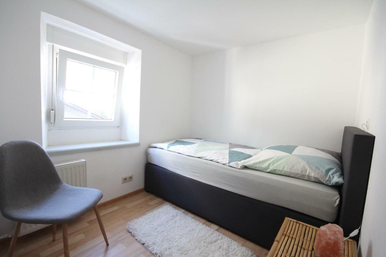 Ferienwohnung Ehlen Im Alten Winzerhaus زلتنغن راختخ المظهر الخارجي الصورة